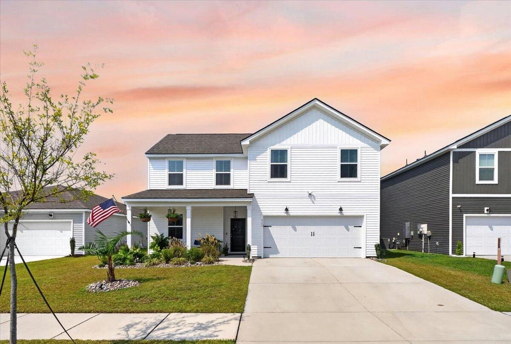 Photo of 711 Willow Bark Court, Summerville, SC 29486 (MLS # 26021837)