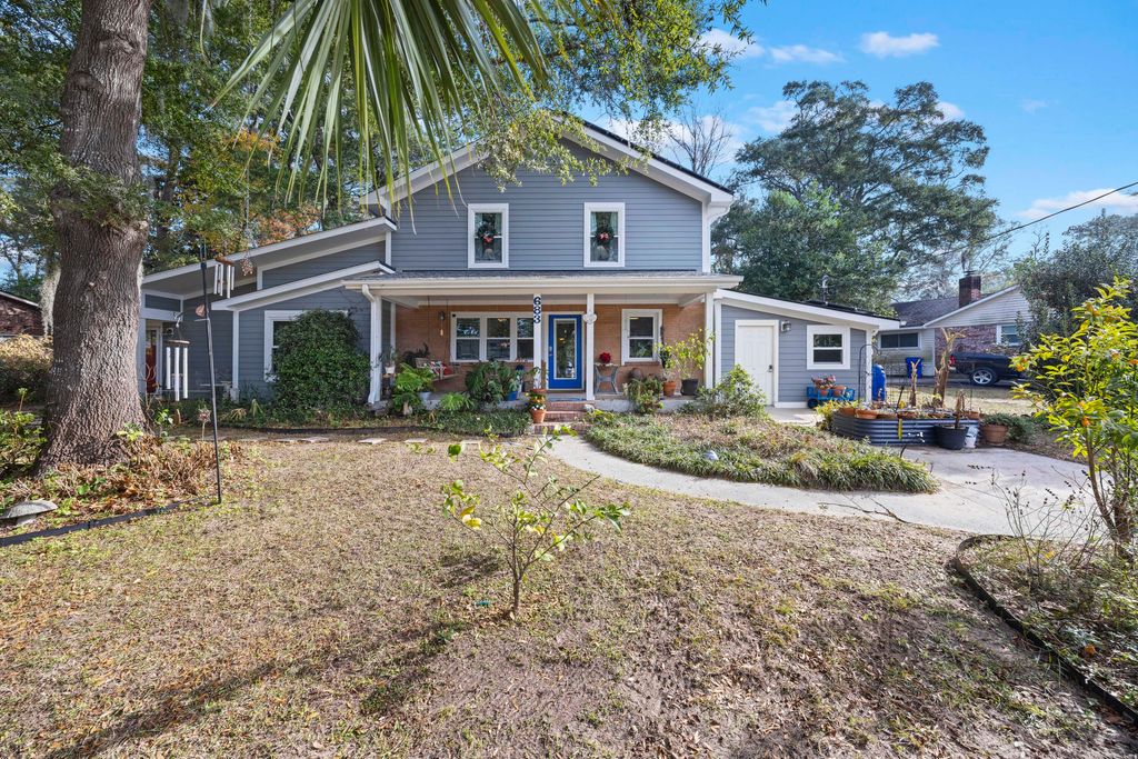 Photo of 683 Edmonds Drive, Charleston, SC 29412 (MLS # 25032773)