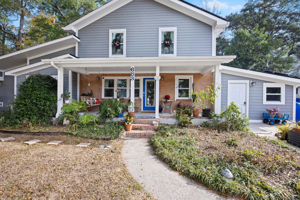 Photo of 683 Edmonds Drive, Charleston, SC 29412 (MLS # 25032773)