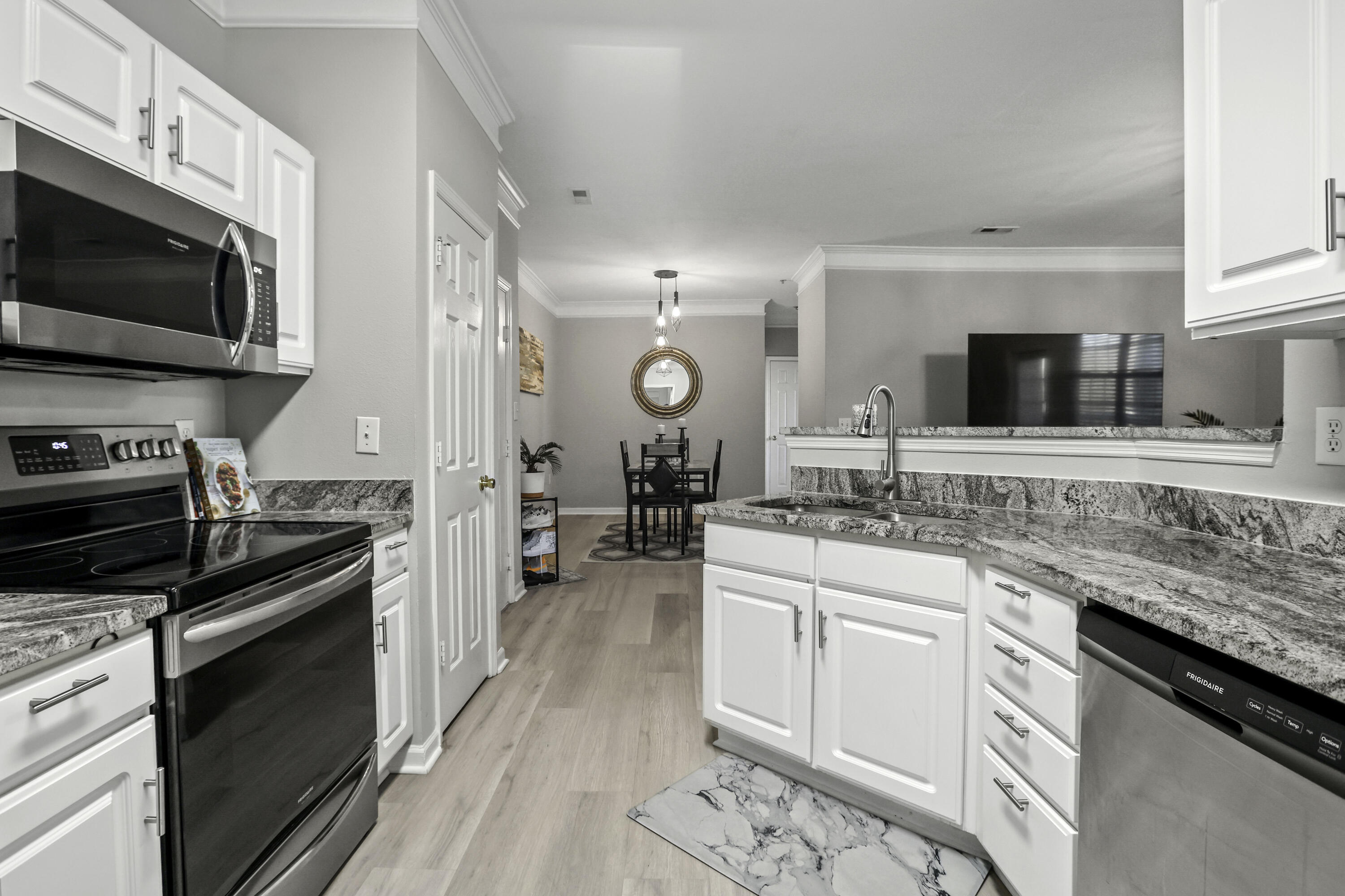 1445 Cambridge Lakes Drive 206