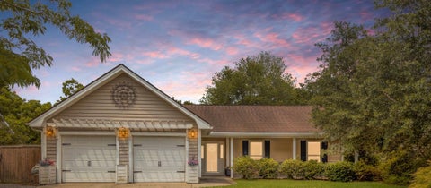 Photo of 1474 Hidden Bridge Drive, Mount Pleasant, SC 29464 (MLS # 26014053)