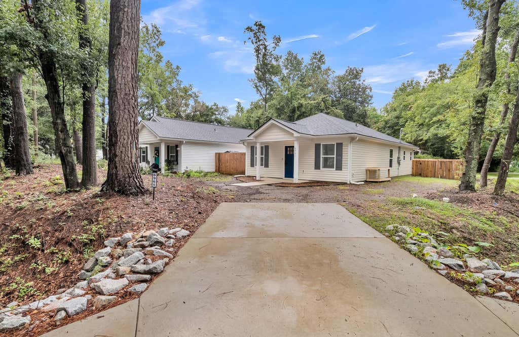 Photo of 6961 Raymond Avenue, North Charleston, SC 29406 (MLS # 26022895)