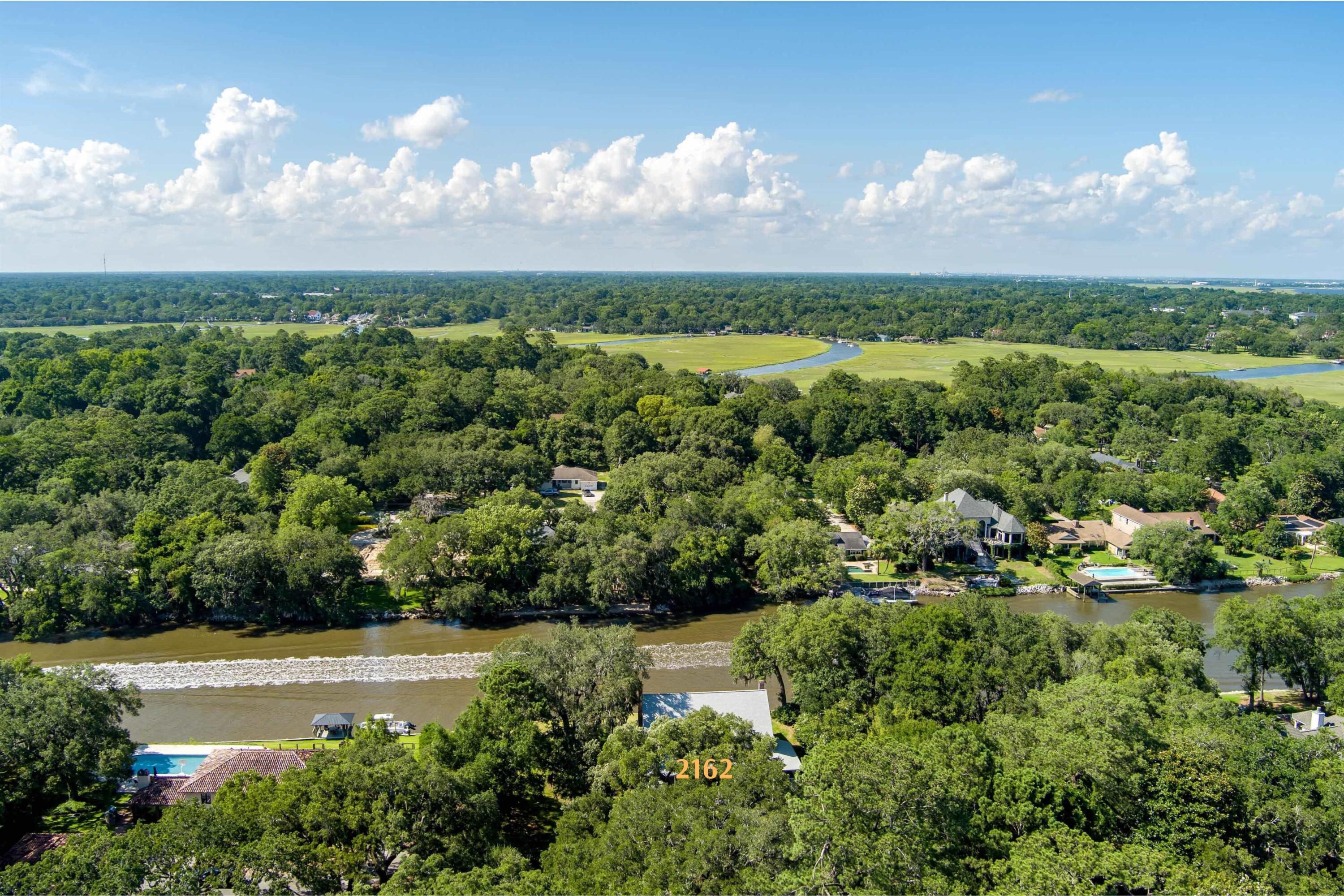 2162 Wappoo Hall Road