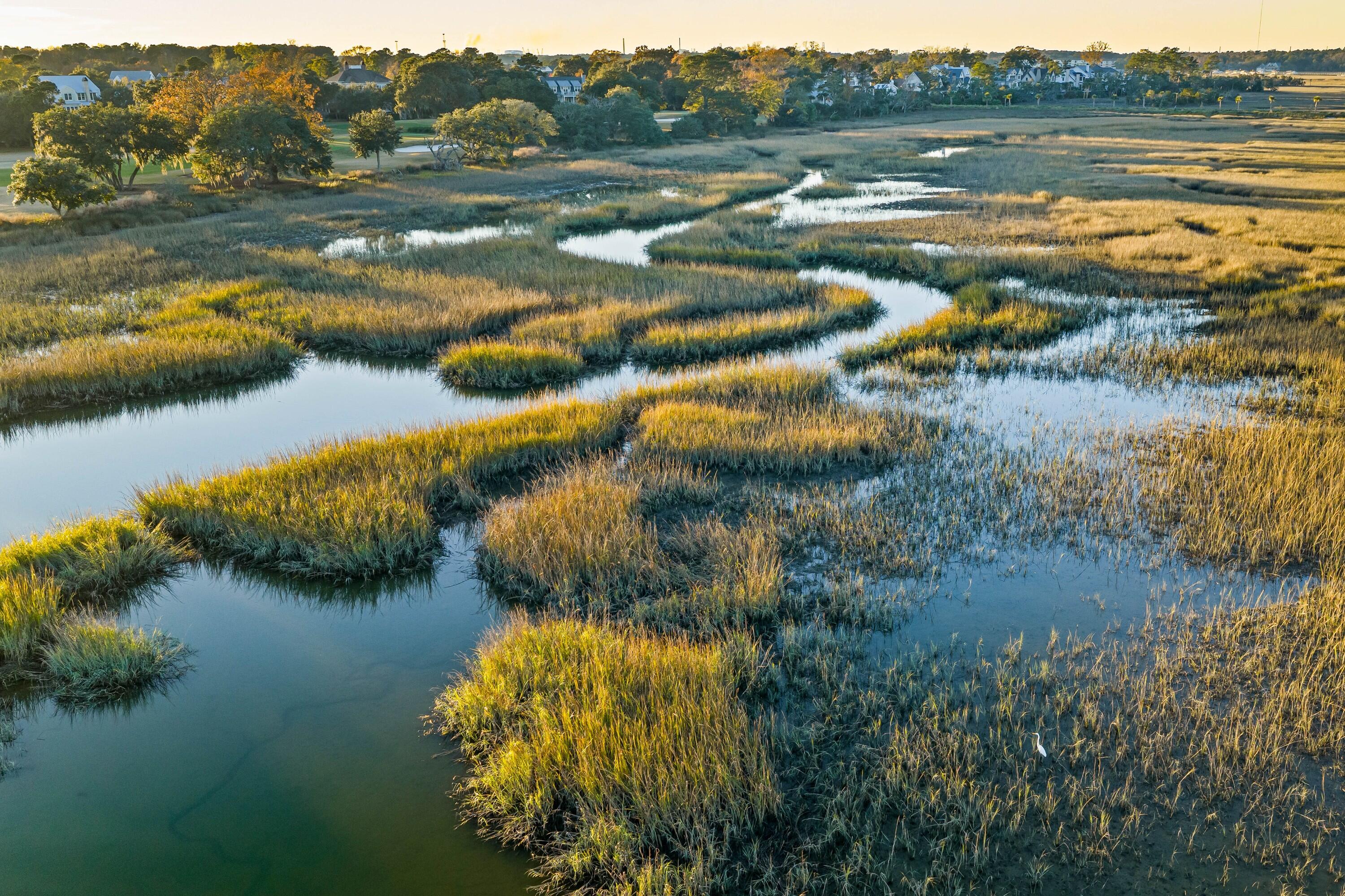 1077 Ship Builder Street