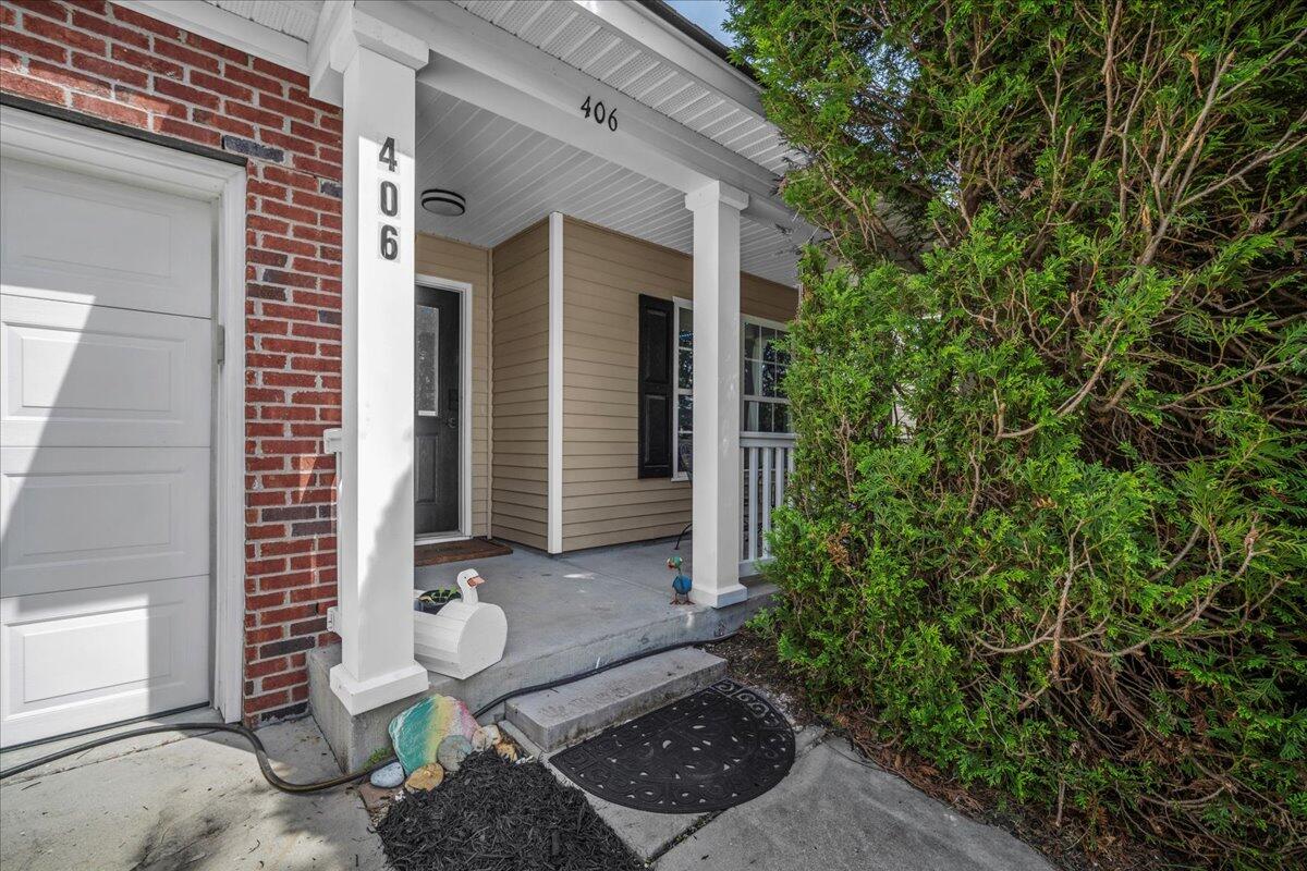 406 Brookfield Lane