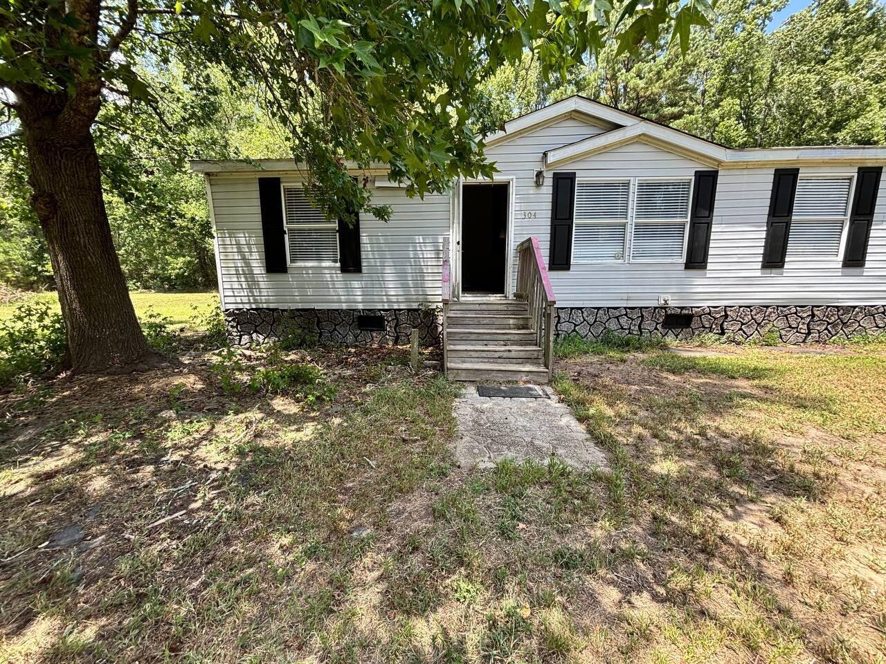 304 Katlyn Place, Cottageville, SC, 29435
