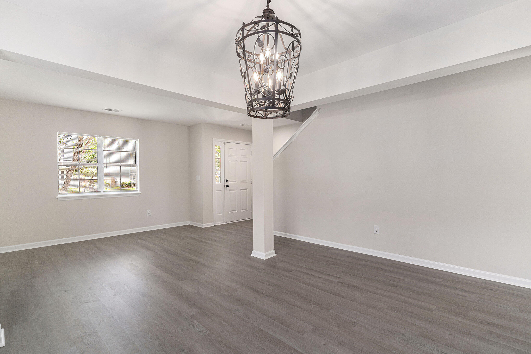8044 Old London Road