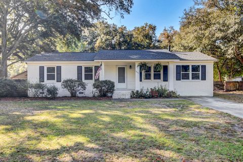 A home in Johns Island