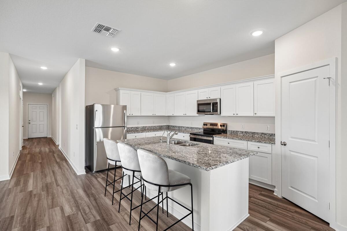 1171 Carriage Wood Circle