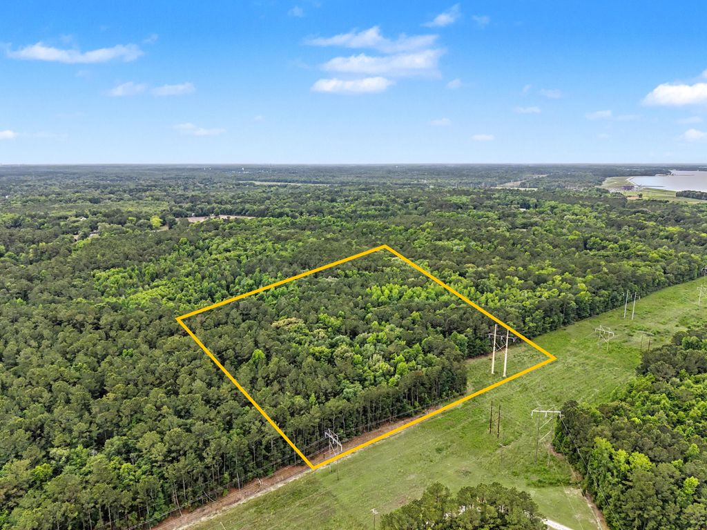 Photo of Hwy 52 Us-52, Moncks Corner, SC 29461 (MLS # 26013899)
