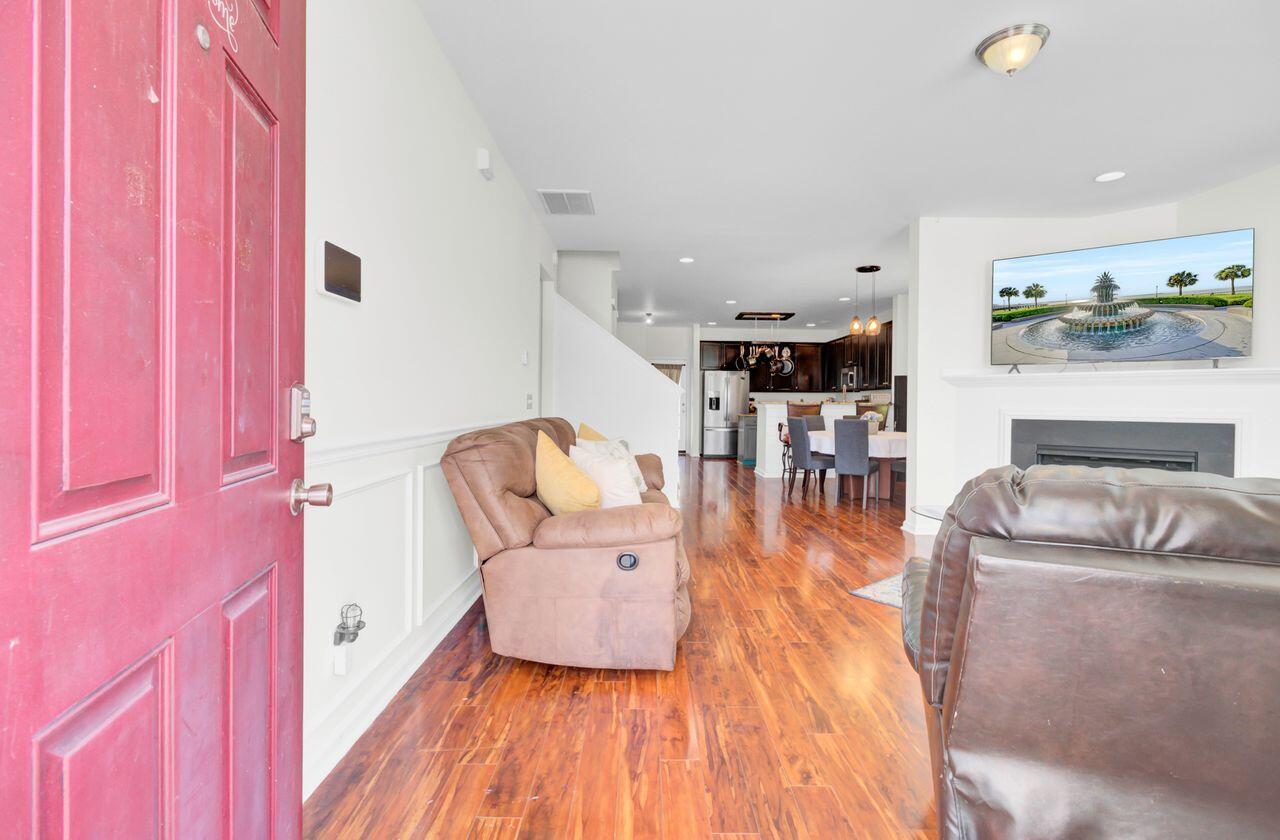 613 Ravens Wood Road