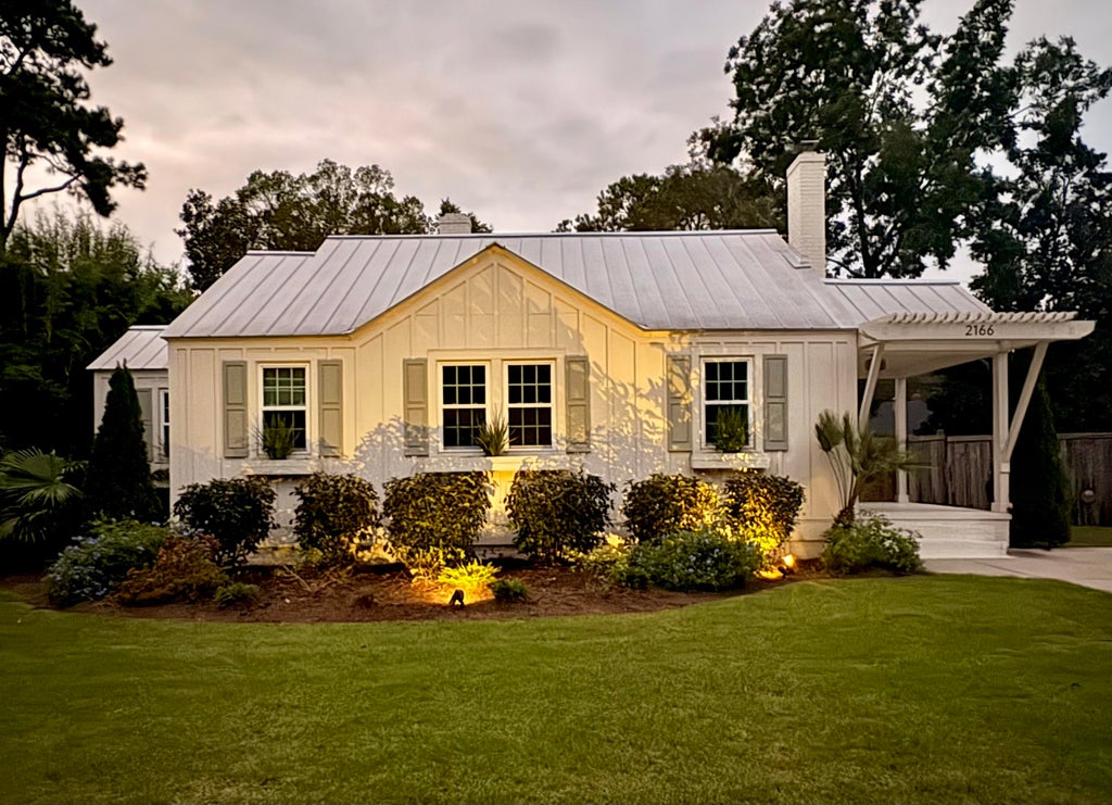 Photo of 2166 Saint James Drive, Charleston, SC 29412 (MLS # 26028405)