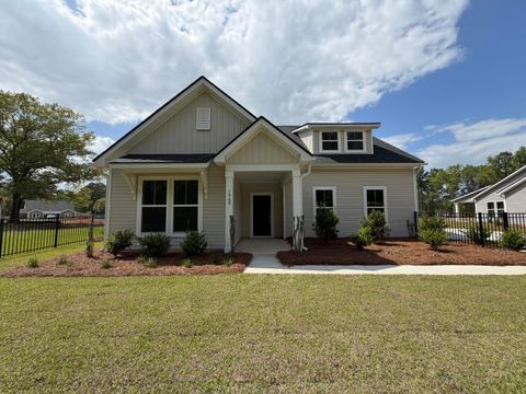 Photo of 1968 Central Avenue, Summerville, SC 29483 (MLS # 26011956)
