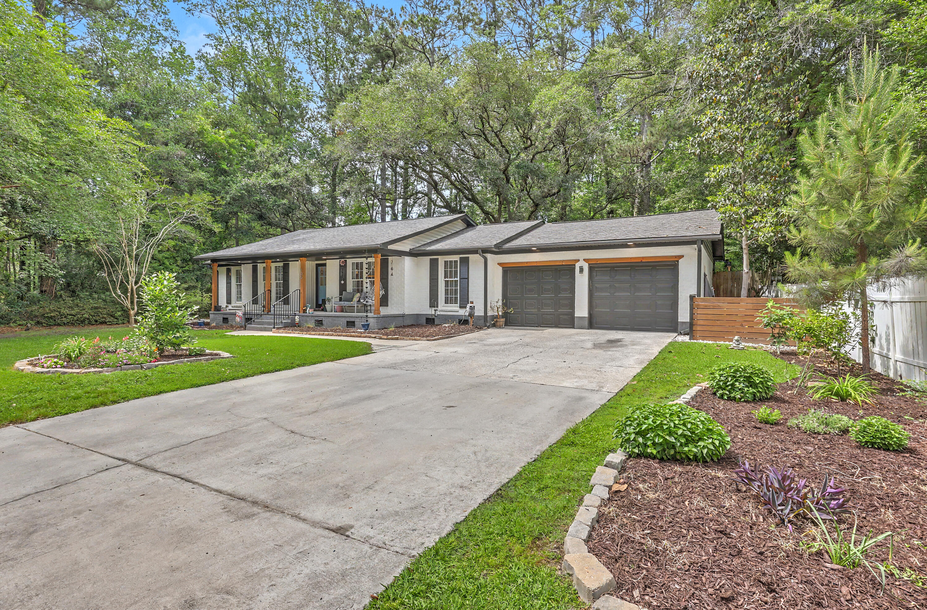 105 Bob White Lane