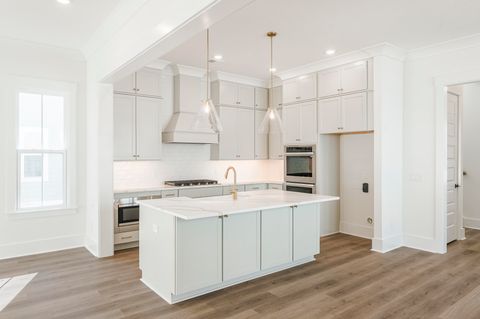 1360 Lucinda Street Mount Pleasant SC 29466