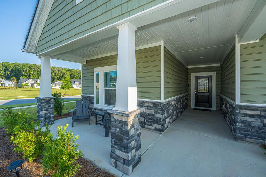 Photo of 1046 Annes Revenge Run, Summerville, SC 29485 (MLS # 26024127)