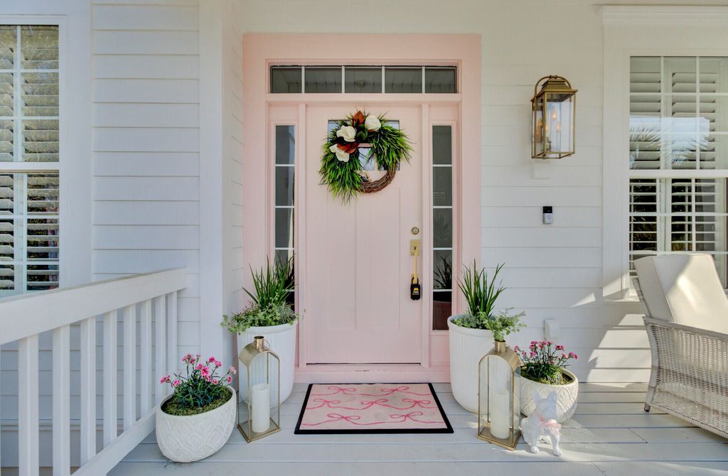 Photo of 704 Netherton Court, Daniel Island, SC 29492 (MLS # 25032612)