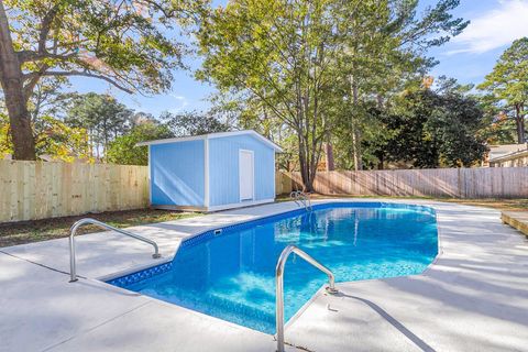 A home in North Charleston