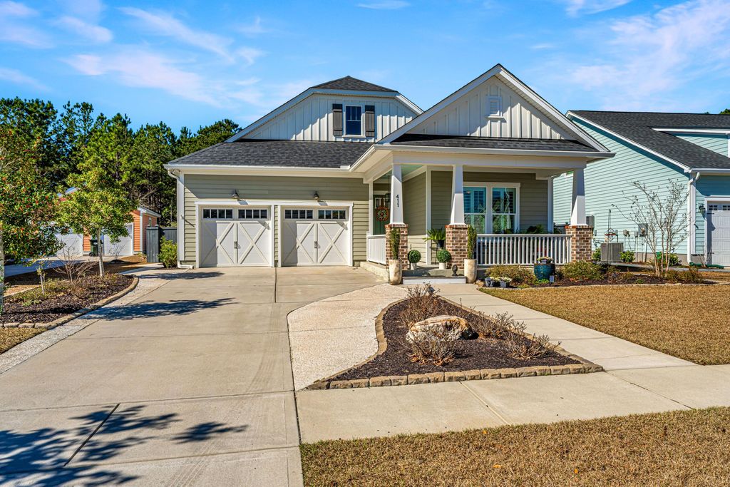 Photo of 411 Ashby Street, Summerville, SC 29486 (MLS # 25028432)