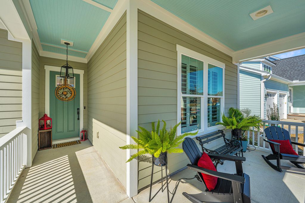 Photo of 411 Ashby Street, Summerville, SC 29486 (MLS # 25028432)