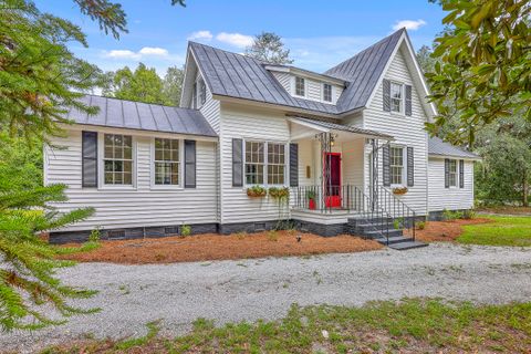 A home in Summerville