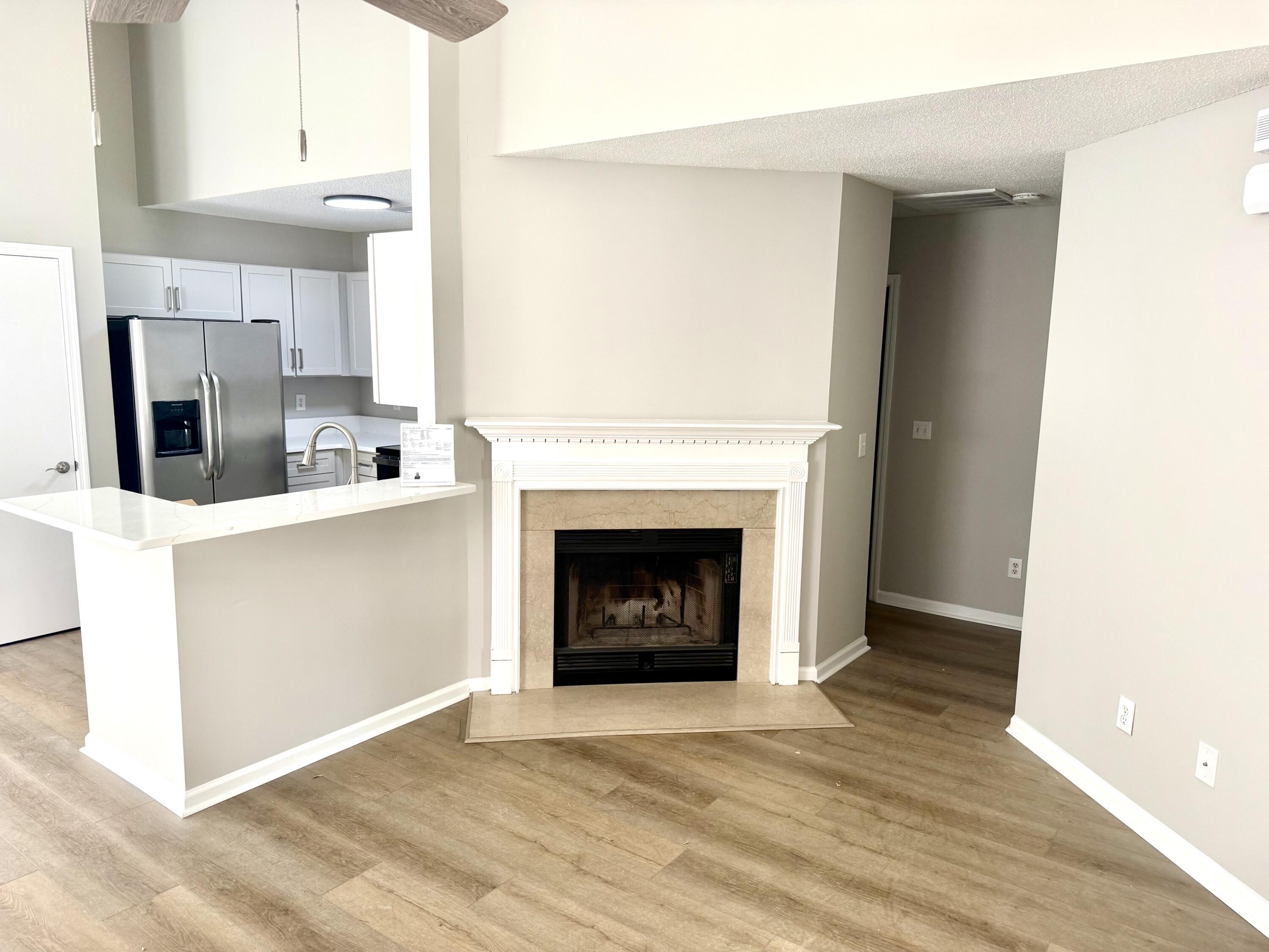 260 Two Pond Loop