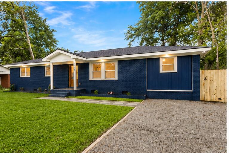 1157 Symmes Drive