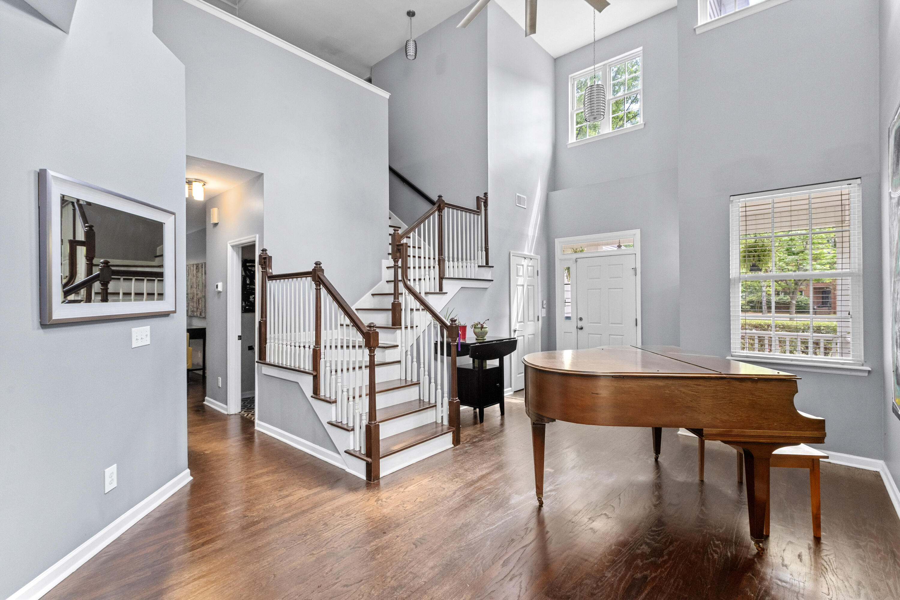 1880 Oleander Court