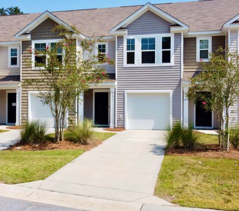 4671 Palm View Circle North Charleston SC 29418
