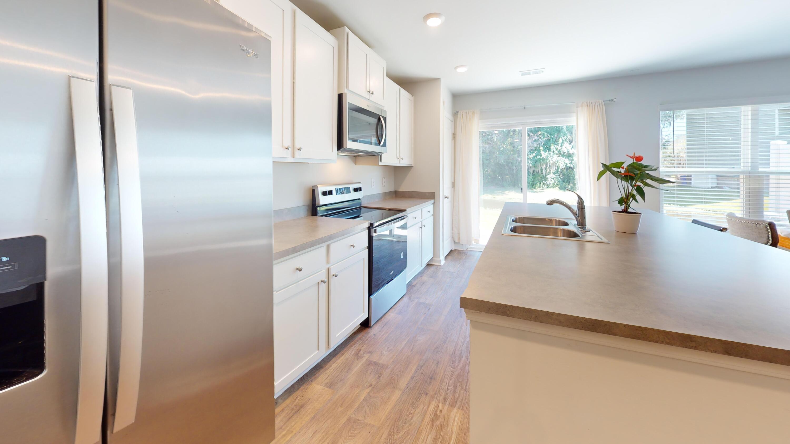 4671 Palm View Circle