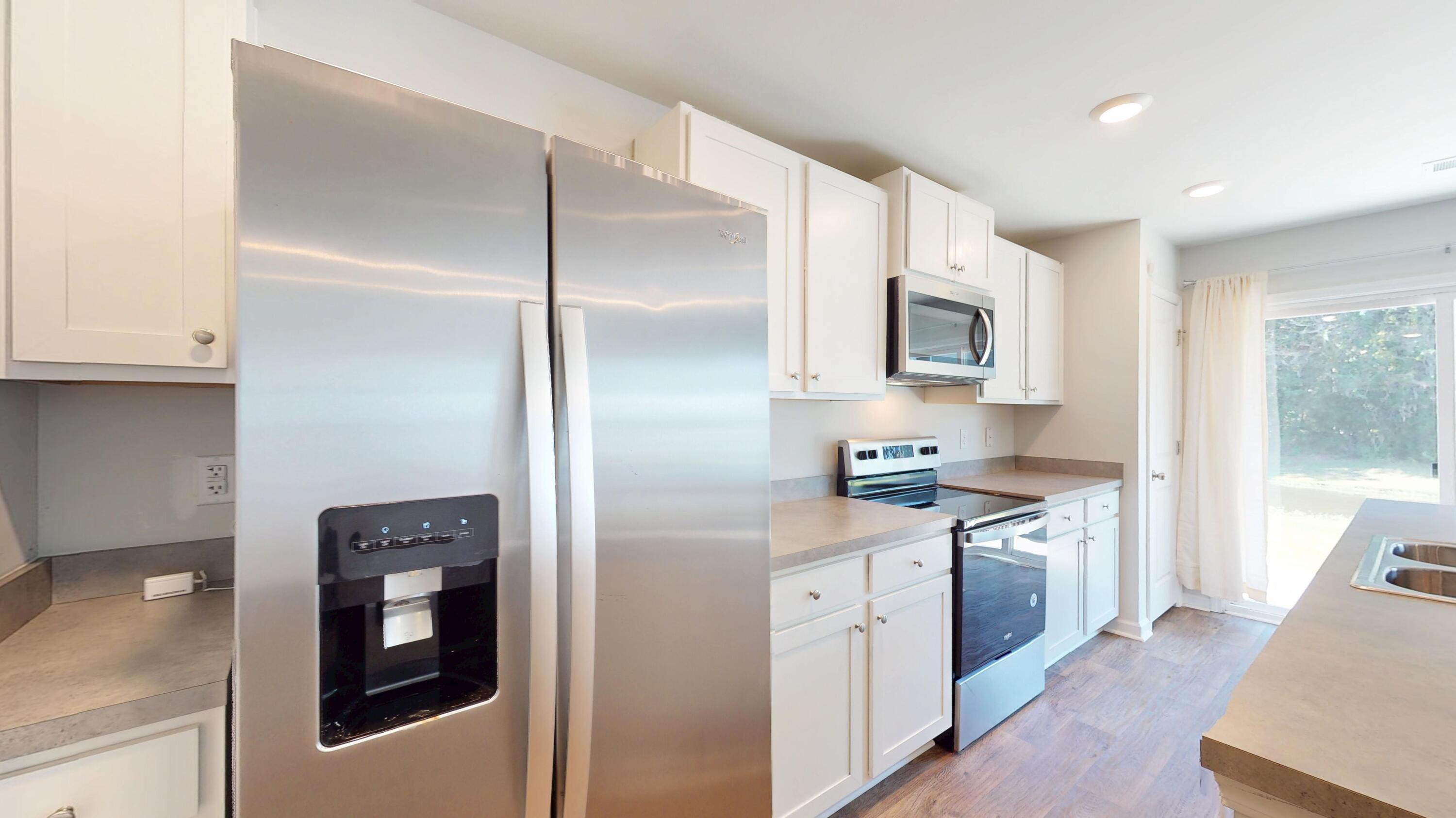 4671 Palm View Circle