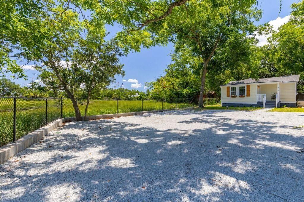 Photo of 1915 Quitman Street, North Charleston, SC 29405 (MLS # 25033239)