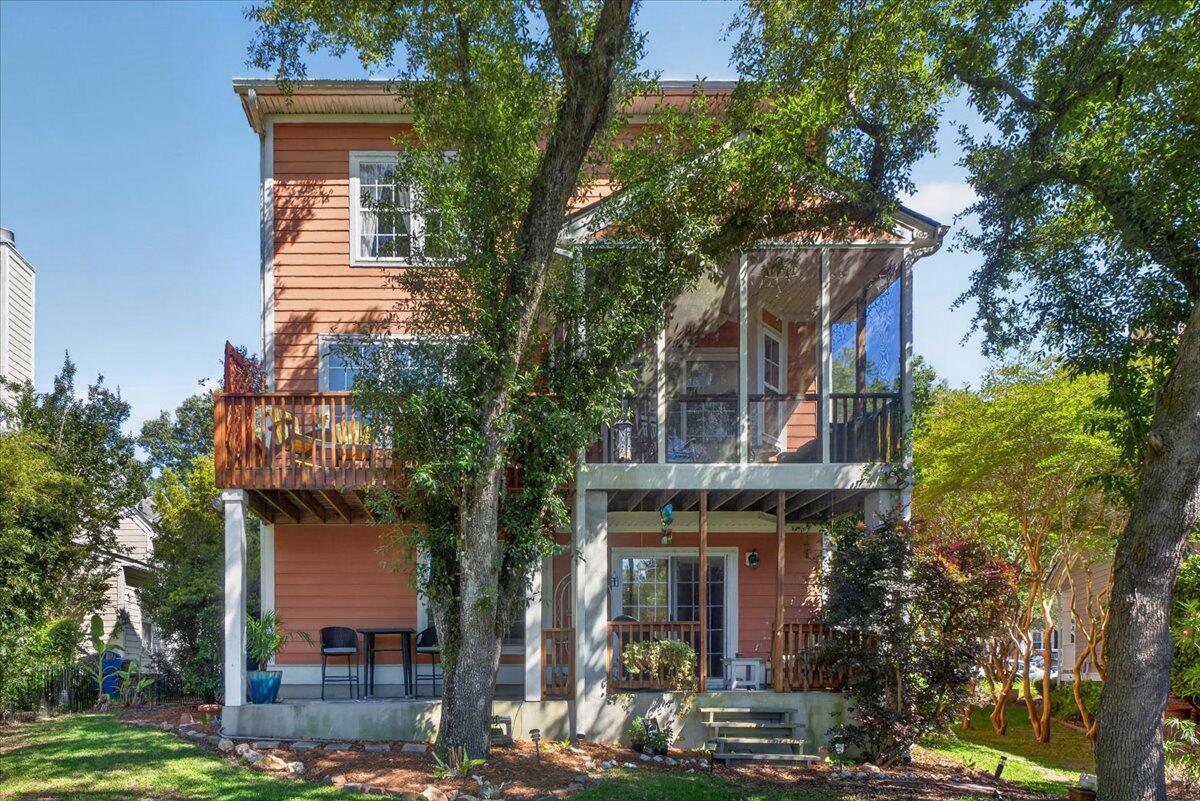 1428 Bloomingdale Lane