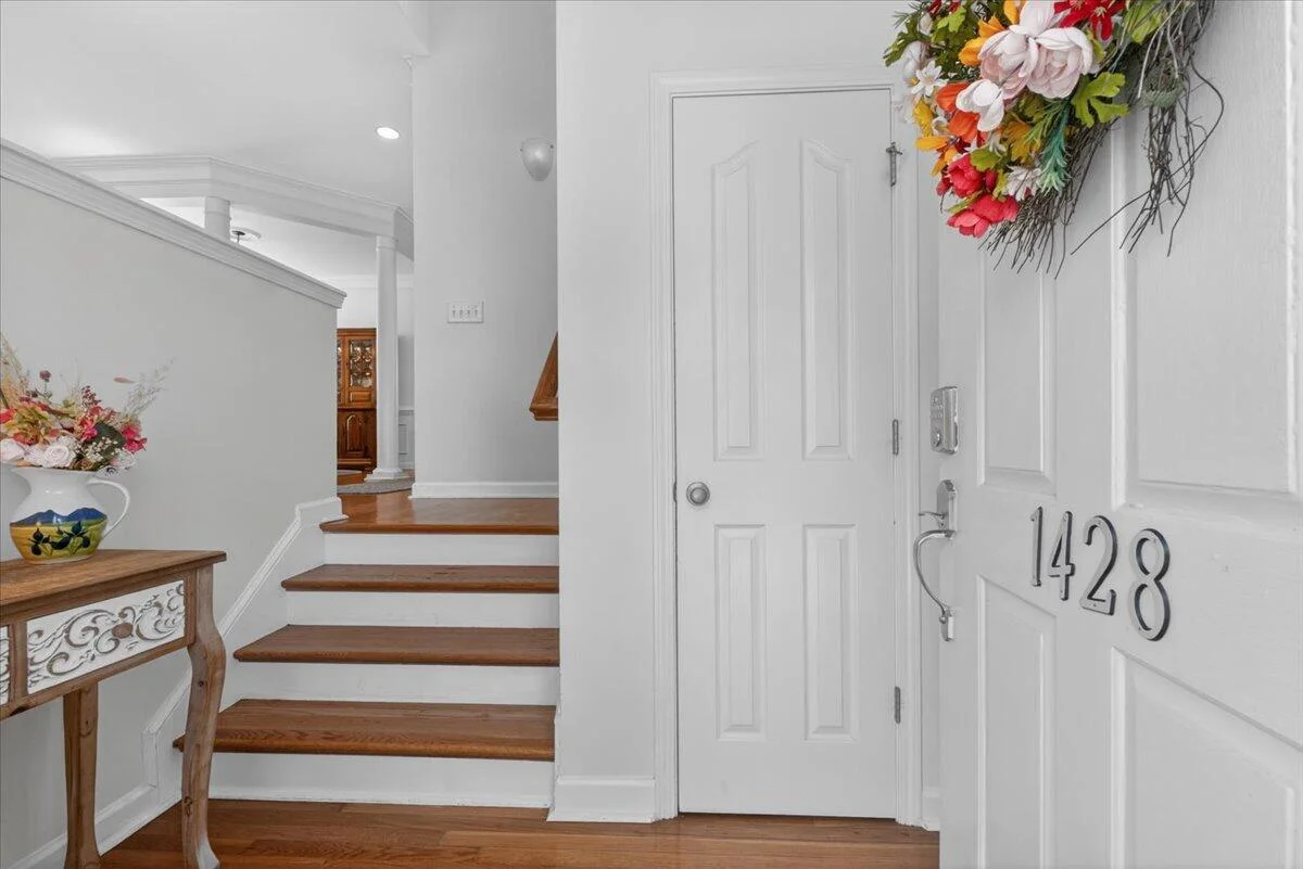 1428 Bloomingdale Lane