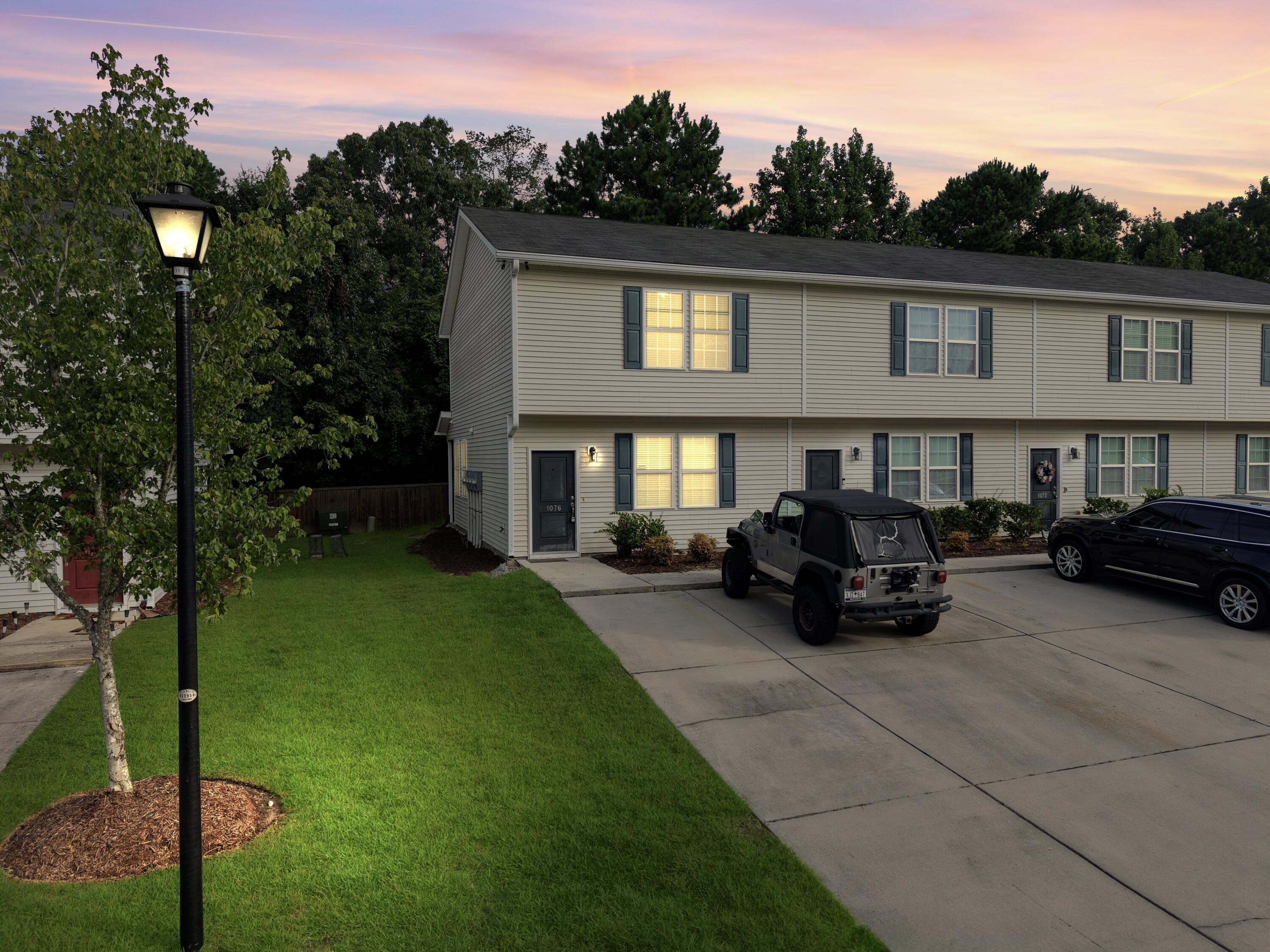 1076 Lexi Court