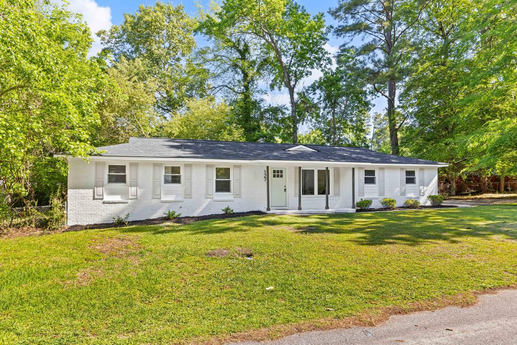 Photo of 127 Miley Avenue, Summerville, SC 29485 (MLS # 26012857)