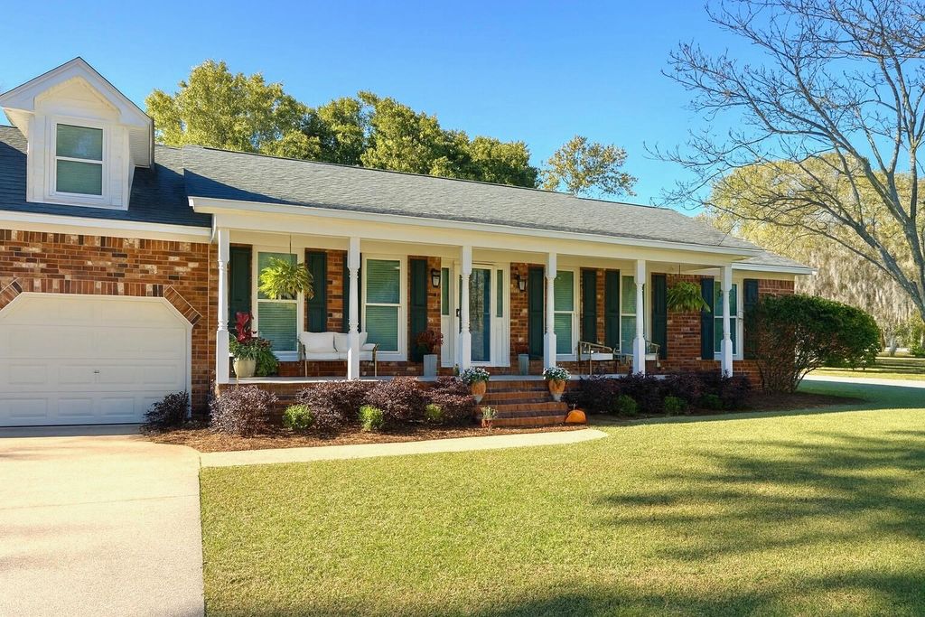 Photo of 2 Skyeman Drive, Charleston, SC 29414 (MLS # 25032561)