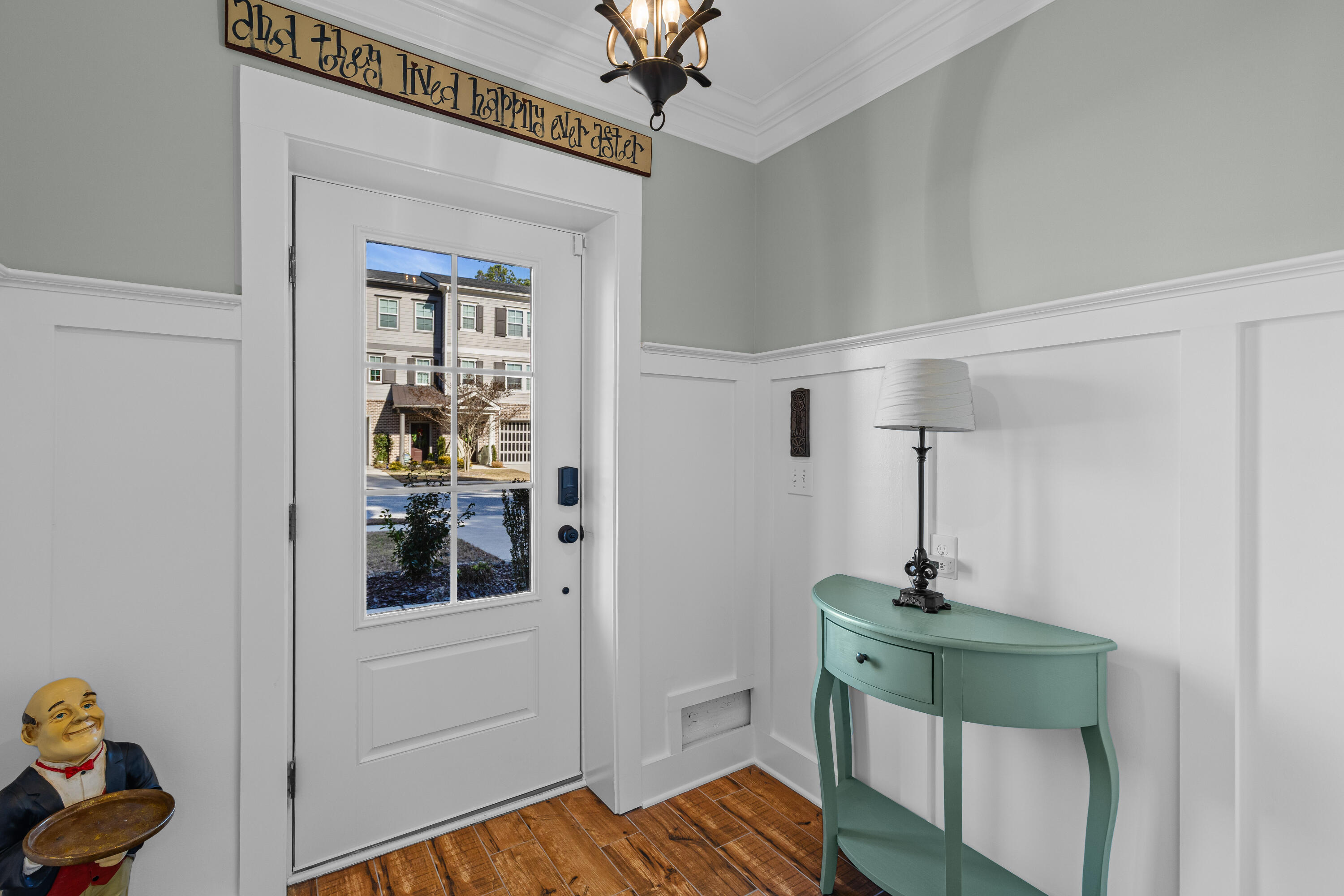 172 Slipper Shell Court