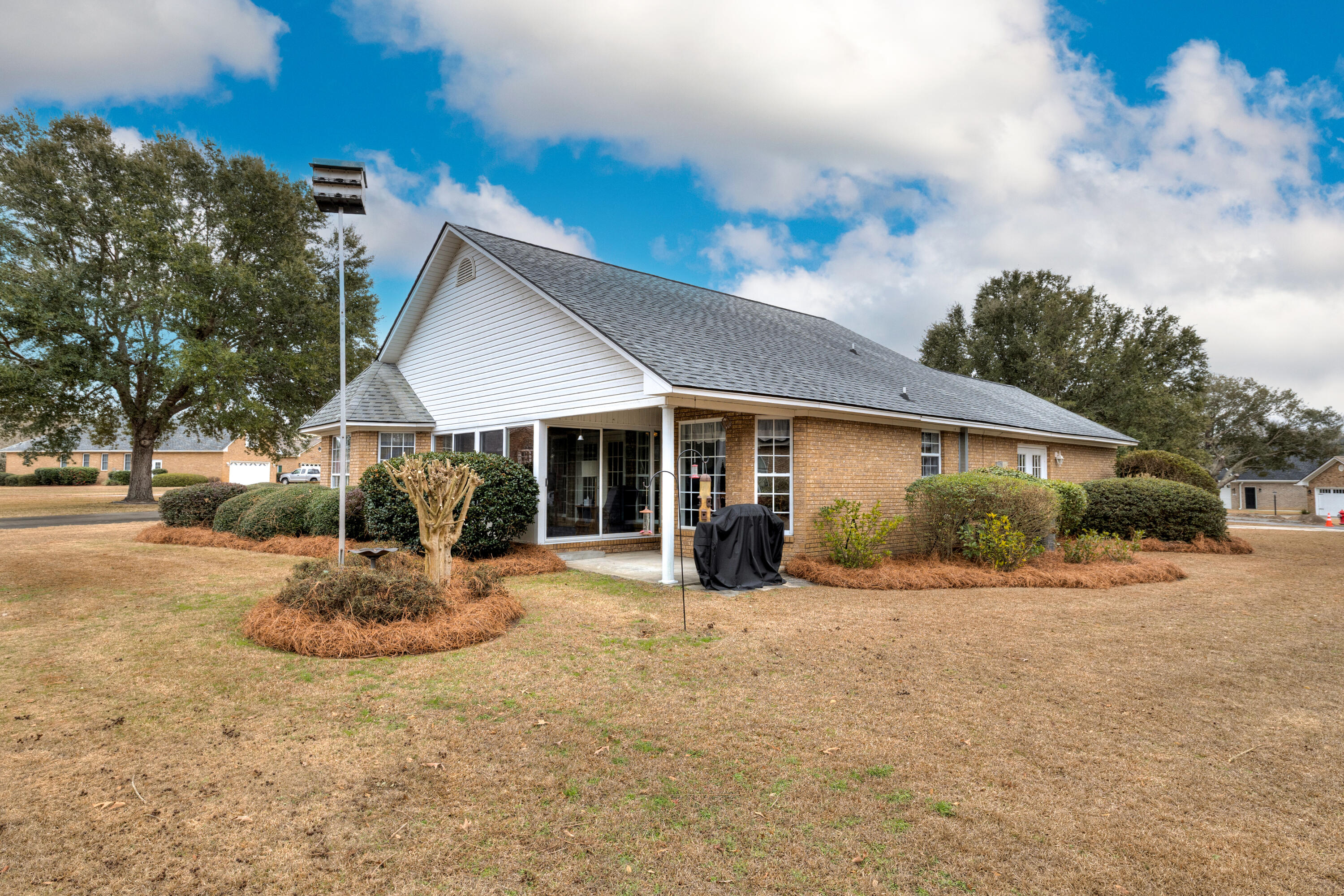 136 Ridge Lake Drive