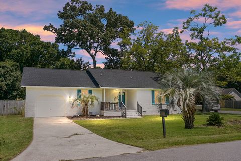 1520 Wakendaw Road Mount Pleasant SC 29464
