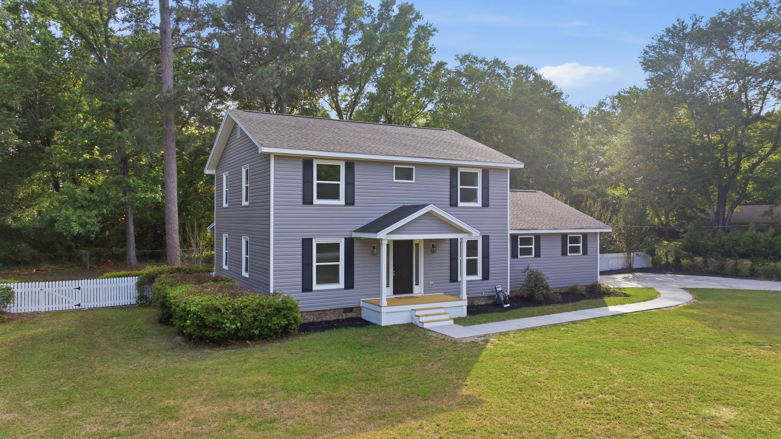 2313 NW Fairway Drive
