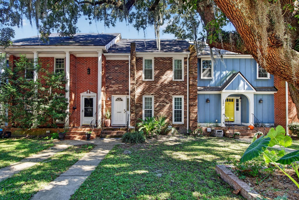 Photo of 1288 Ashley Hall Road, Charleston, SC 29407 (MLS # 26028767)