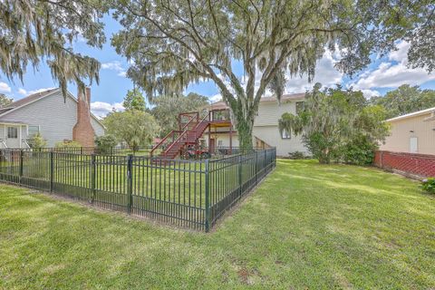 Single Family Residence in Moncks Corner SC 1018 Live Oak Avenue 40.jpg