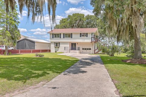 Single Family Residence in Moncks Corner SC 1018 Live Oak Avenue 45.jpg