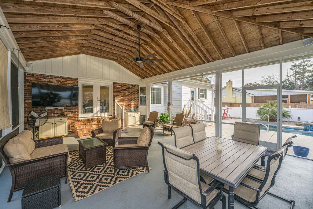 Photo of 421 Grouse Road Road, Summerville, SC 29485 (MLS # 26003504)