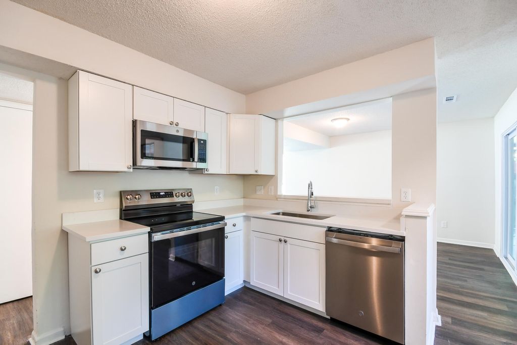 Photo of 343 Damascus Drive, Summerville, SC 29483 (MLS # 26018291)