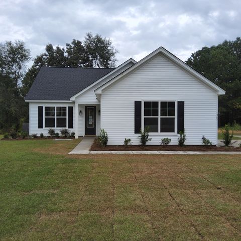 A home in Summerton