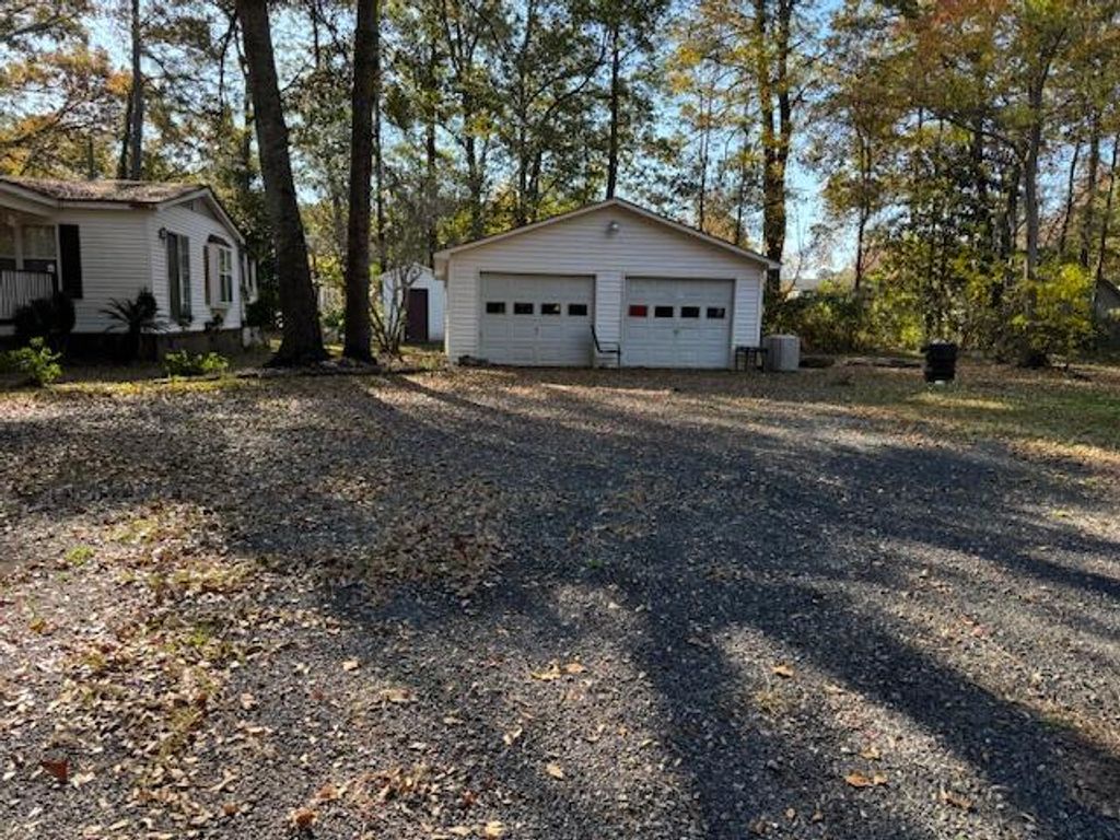 Photo of 242 Bluebird Lane, Moncks Corner, SC 29461 (MLS # 25030813)