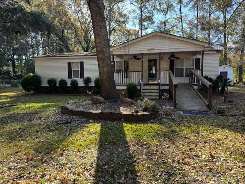 Photo of 242 Bluebird Lane, Moncks Corner, SC 29461 (MLS # 25030813)