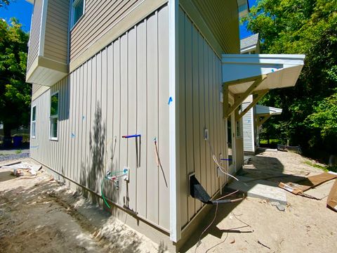 A home in North Charleston